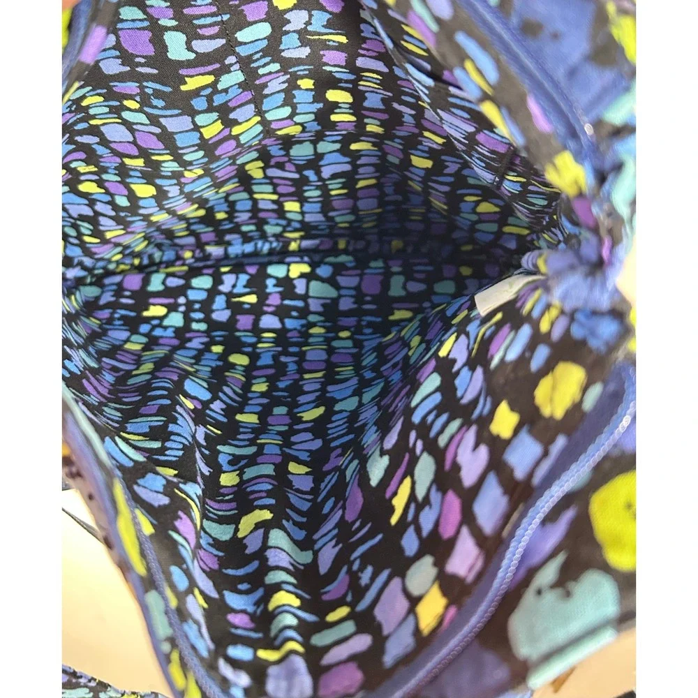 Vera Bradley Indigo Pop Hipster Crossbody Bag Blue Floral Quilted Cotton RETIRED